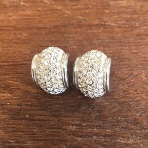 Women's crystal earrings
